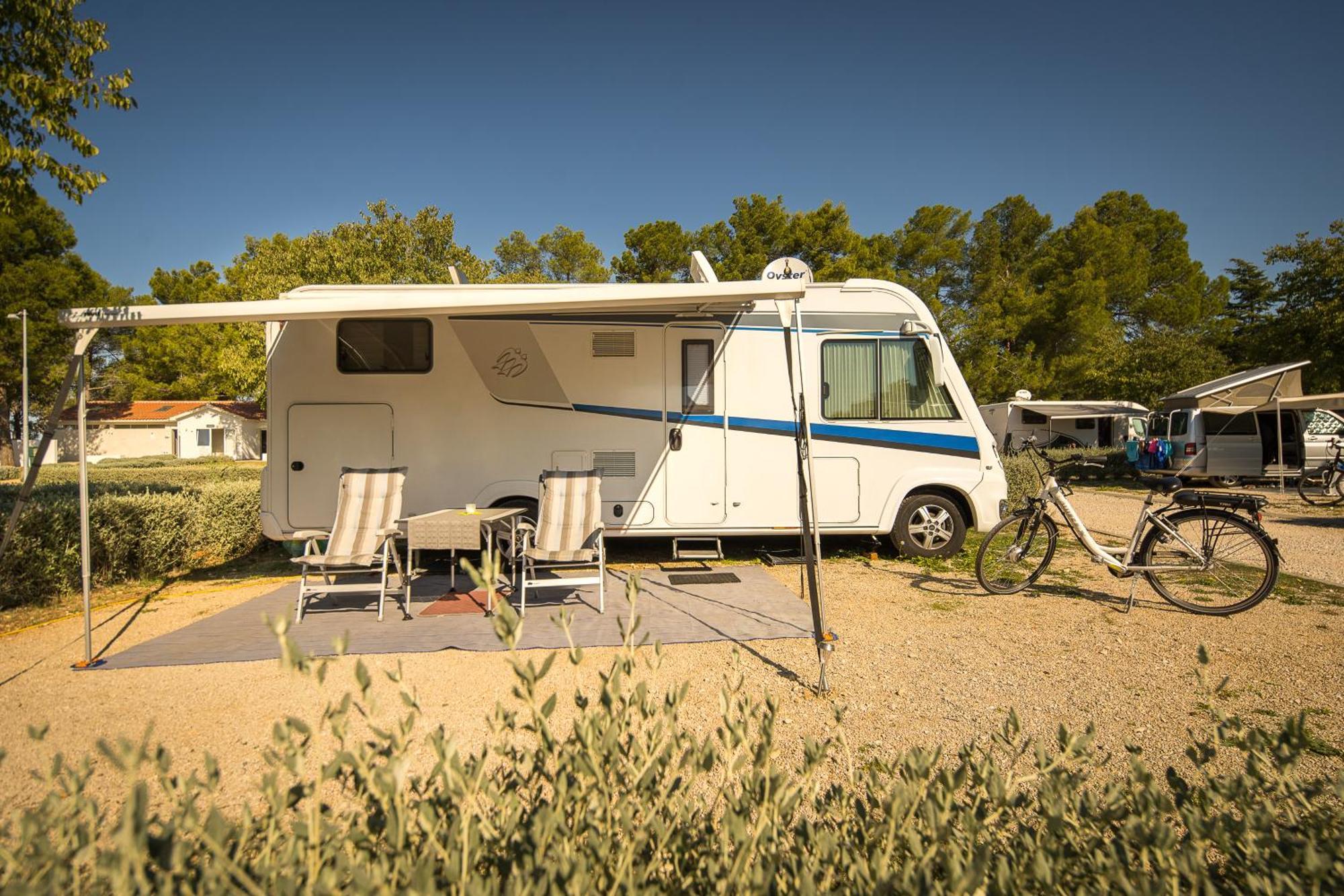 Maistra Camping Valkanela Pitches Фунтана Экстерьер фото