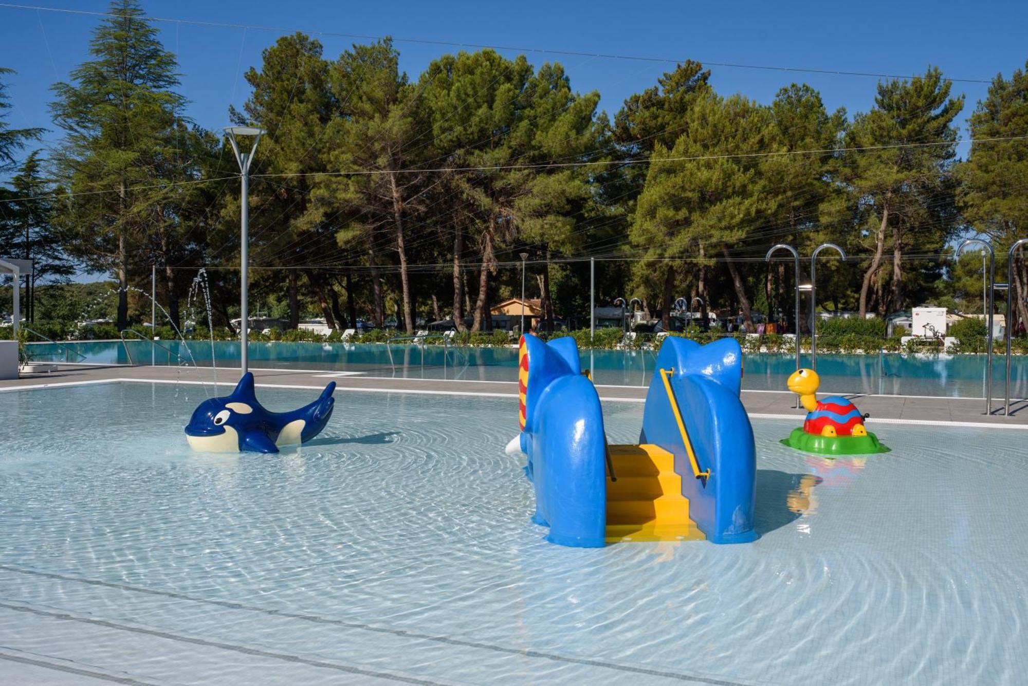 Maistra Camping Valkanela Pitches Фунтана Экстерьер фото