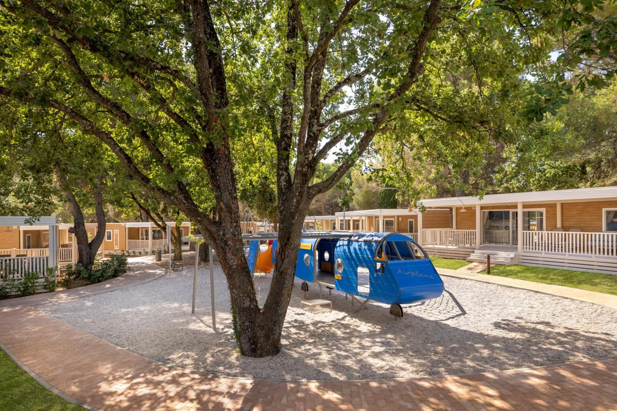 Maistra Camping Valkanela Pitches Фунтана Экстерьер фото